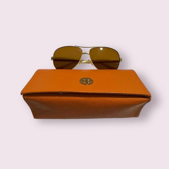 Tory Burch‎ TY6035 White/Gold Aviator Sunglasses - Picture 2 of 9